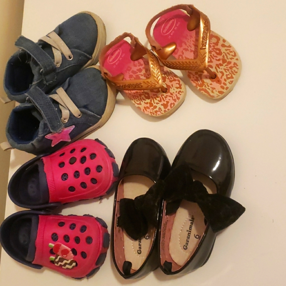 Lot toddler 5c/6c shoes and sandals